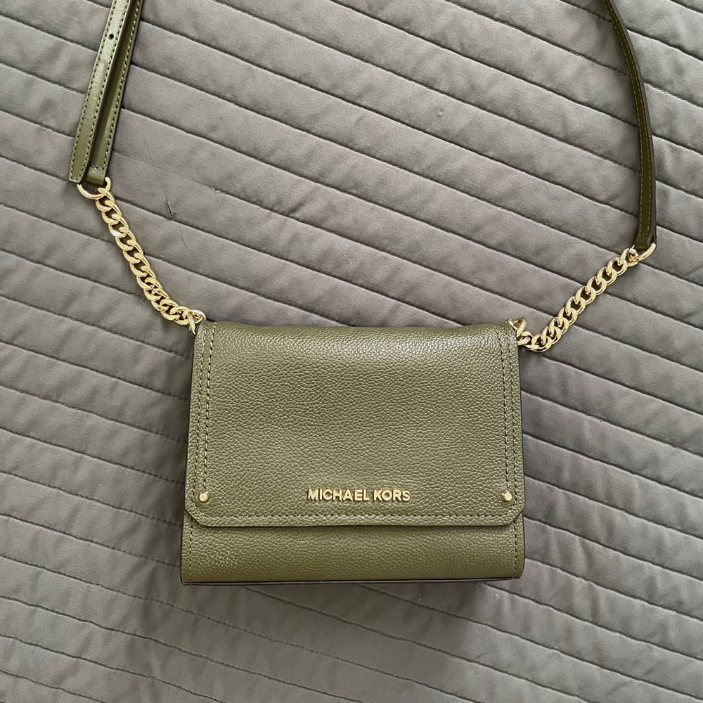 michael kors olive crossbody bag